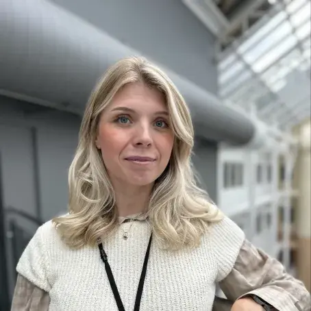 Marte Ovenberg, vikar sosiale medier Sanitetskvinnene